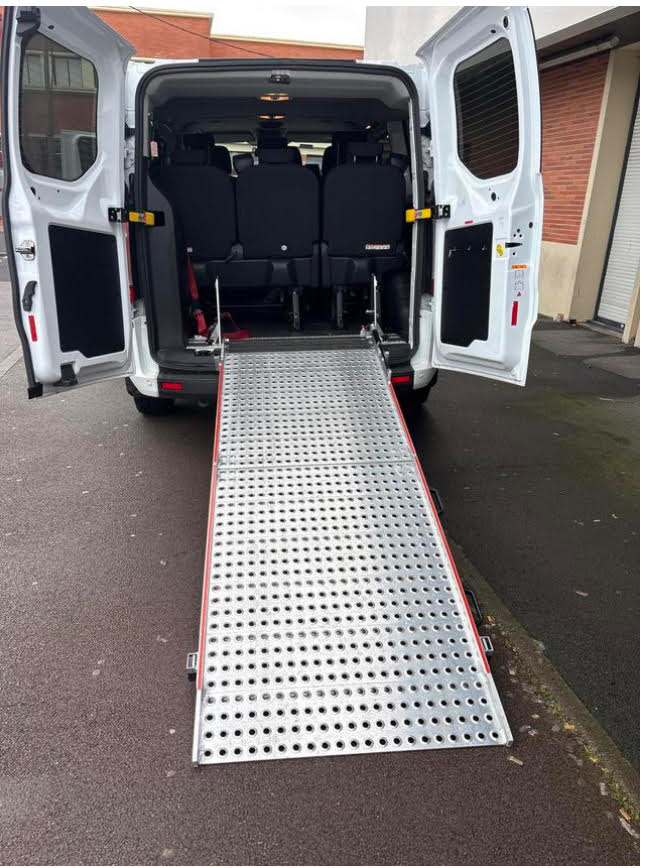 Véhicule JS TAXI